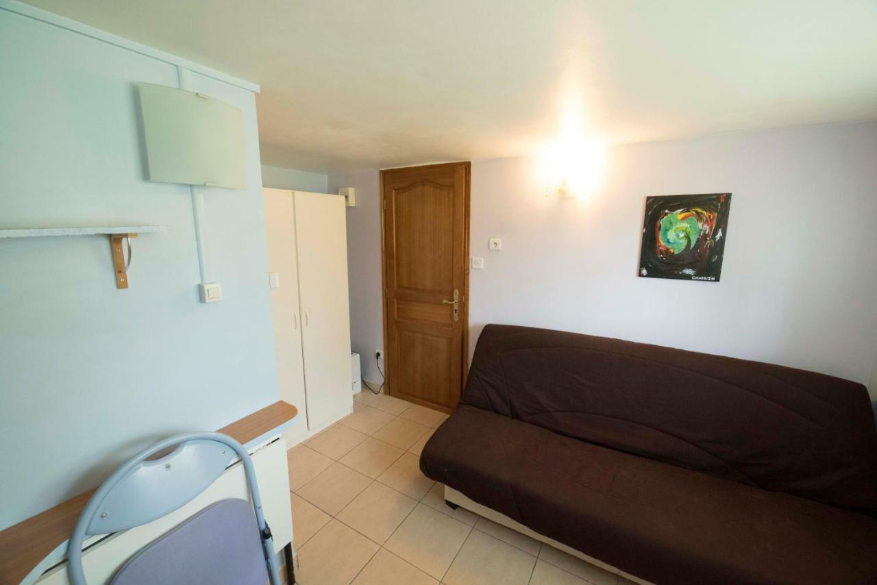 Charmant Studio Équipé Proche Paris et Versailles Chaville Exterior foto